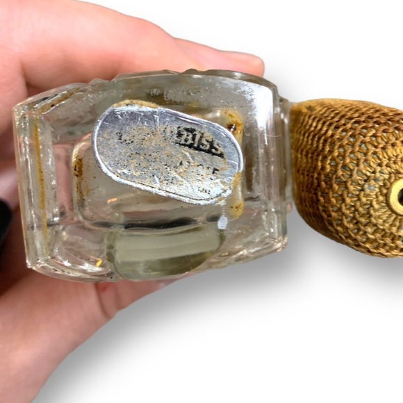 Vintage glass perfume bottle - Picture 5 of 6